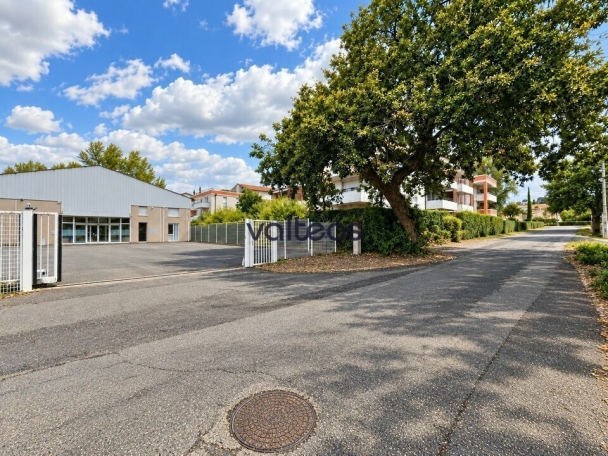 Photo 1 – location locaux d'activités	QUINT-FONSEGRIVES (31130)