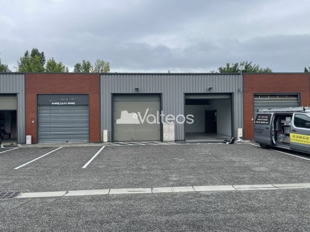 Photo 1 – location locaux d'activités	MONTRABE (31850)