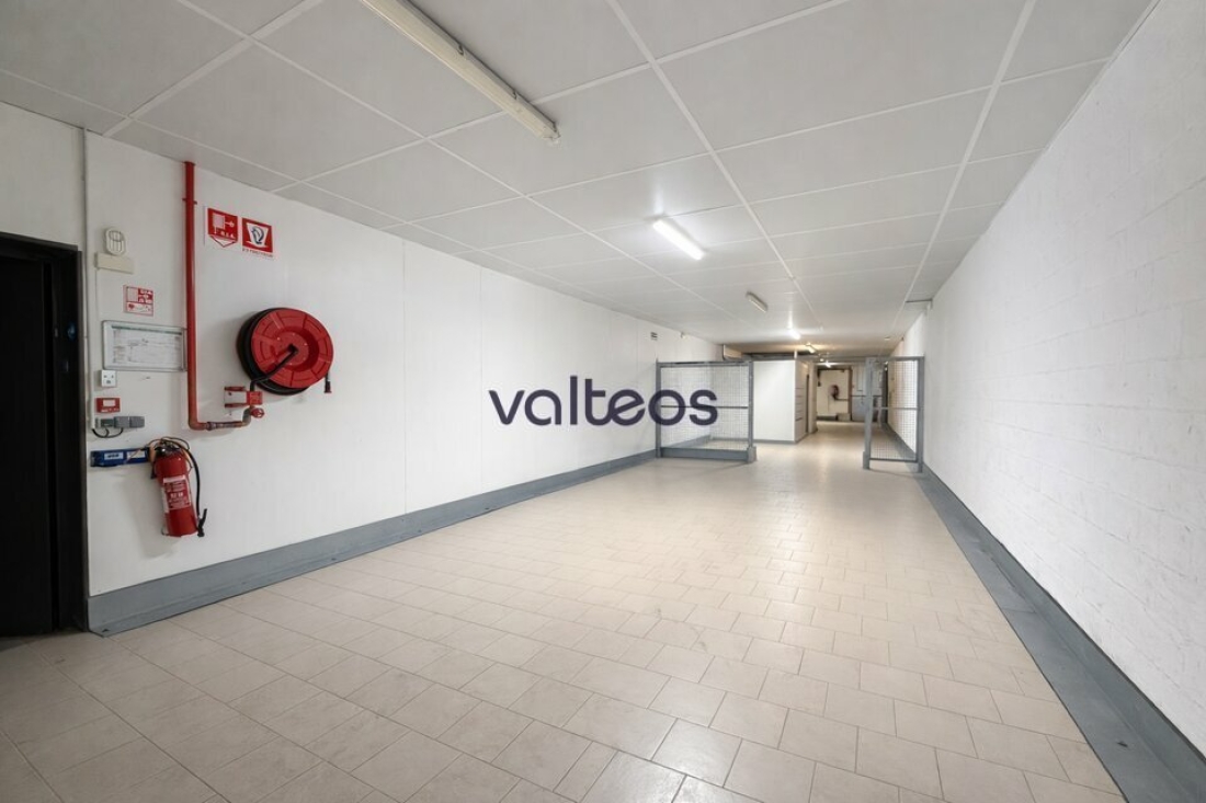 Photo 4 – location locaux commerciaux	LA SALVETAT-SAINT-GILLES (31880)