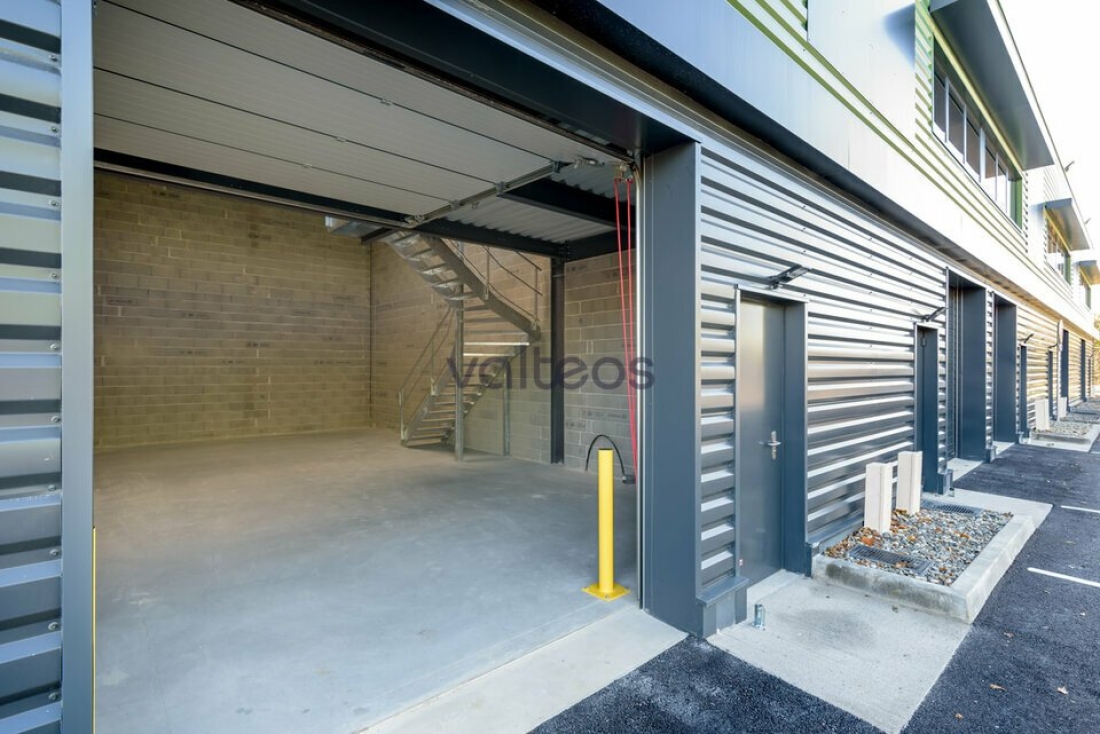 Photo 2 – vente locaux d'activités	MURET (31600)