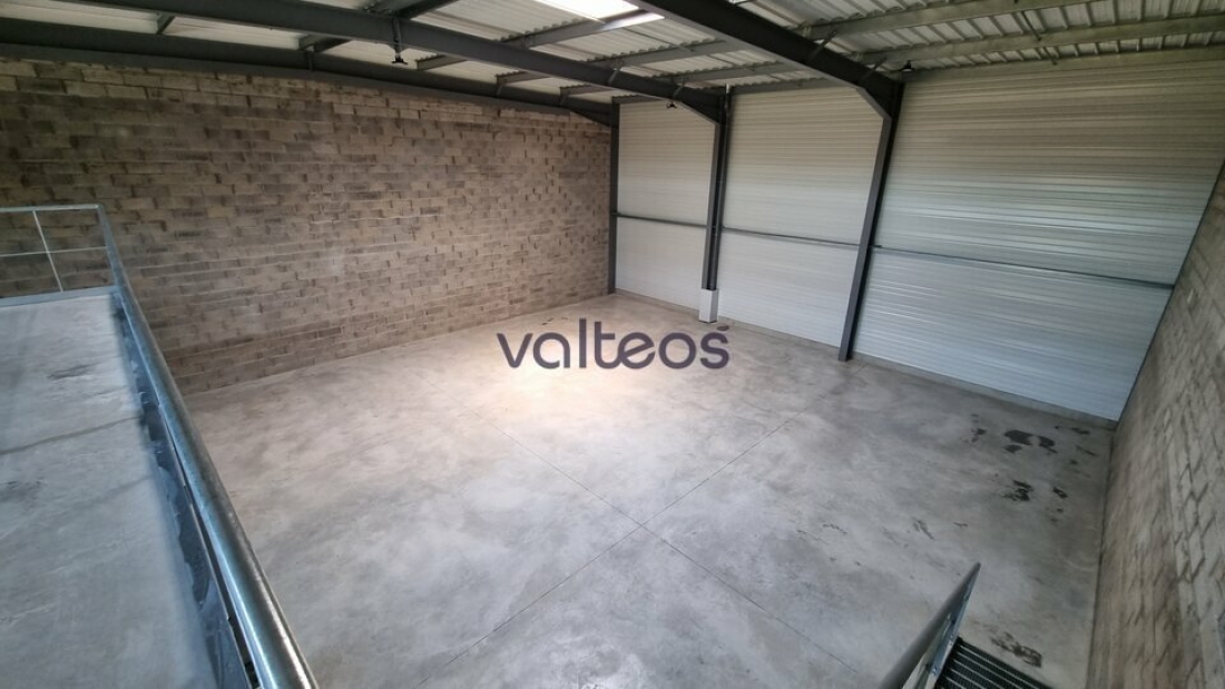 Photo 5 – vente locaux d'activités	PIBRAC (31820)