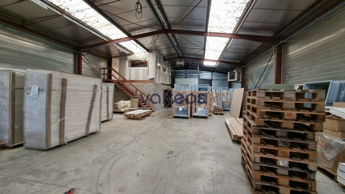 Photo 4 – vente locaux d'activités	MONDOUZIL (31850)