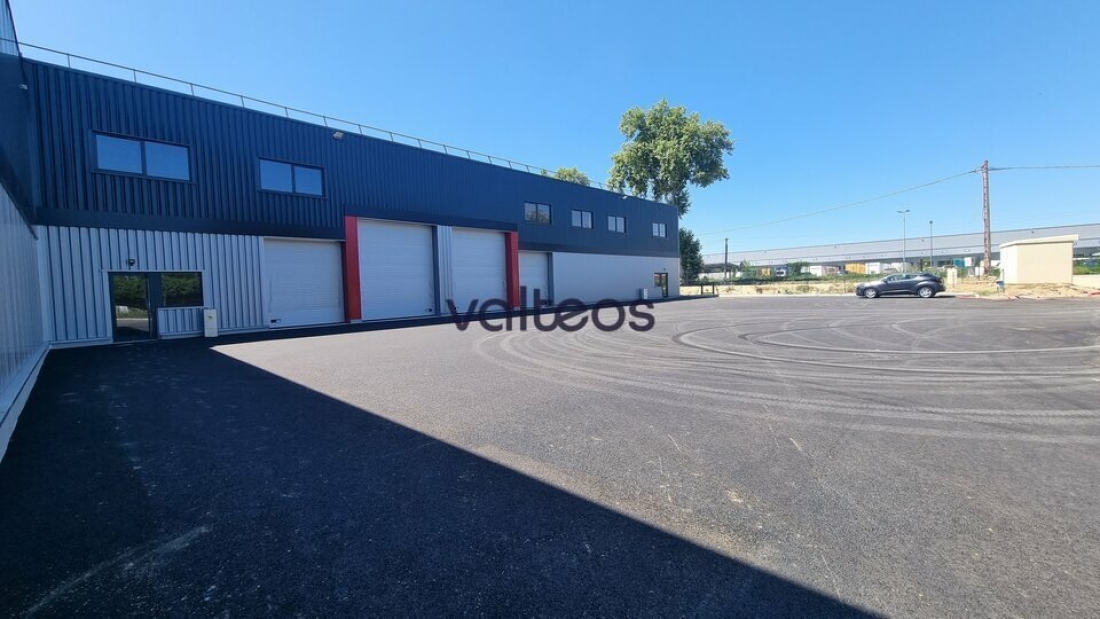 Photo 4 – location locaux d'activités	BRUGUIÈRES (31150)