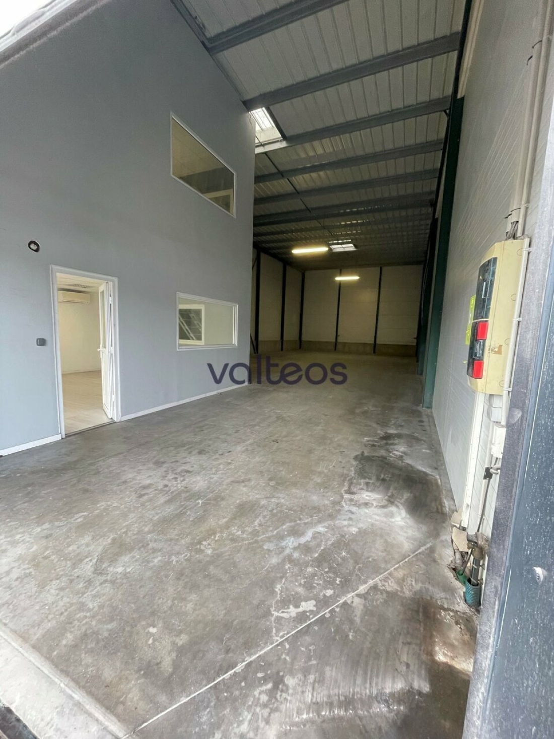 Photo 2 – location locaux d'activités	PLAISANCE DU TOUCH (31830)