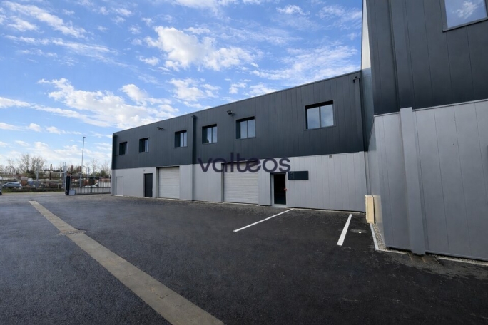 Photo 1 – location locaux d'activités	CUGNAUX (31270)