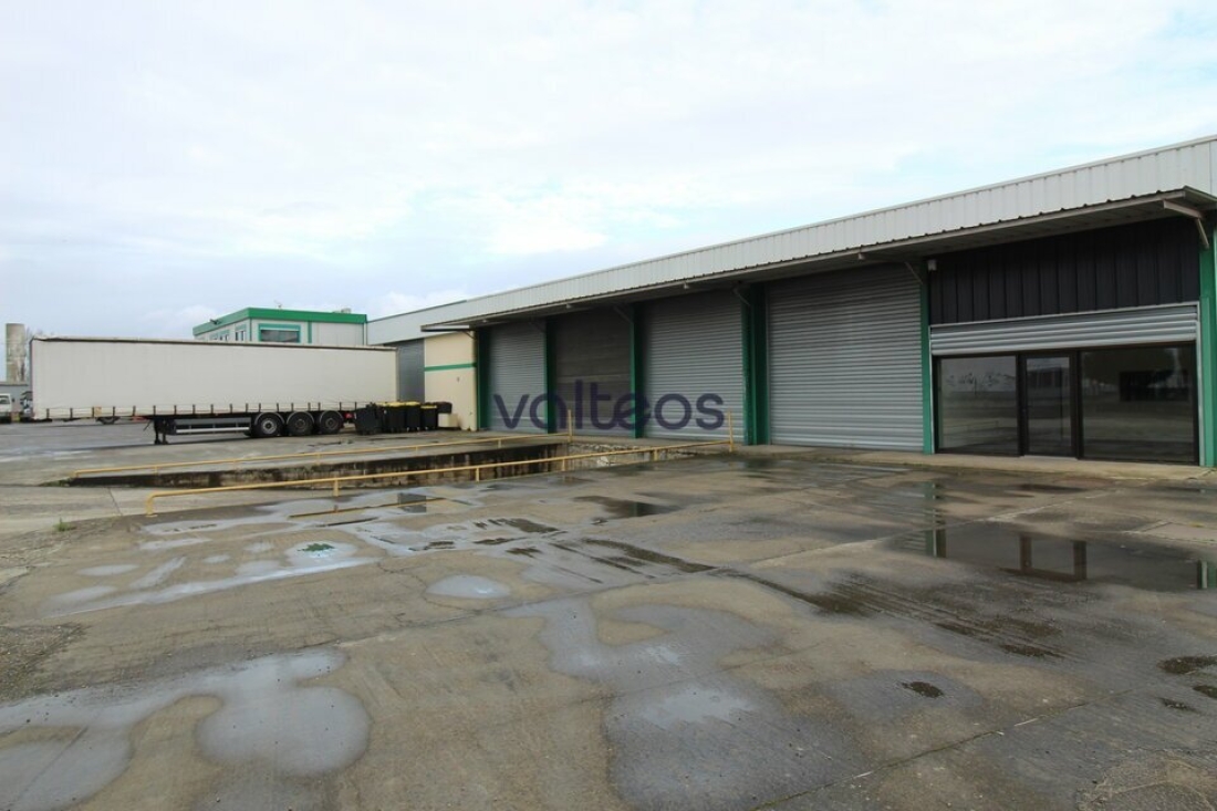 Photo 1 – location locaux d'activités	PORTET SUR GARONNE (31120)