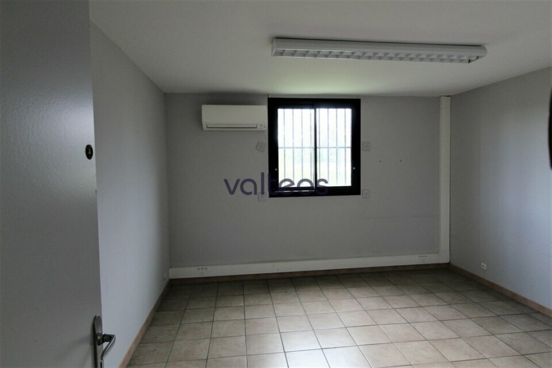 Photo 6 – location locaux d'activités	PORTET SUR GARONNE (31120)