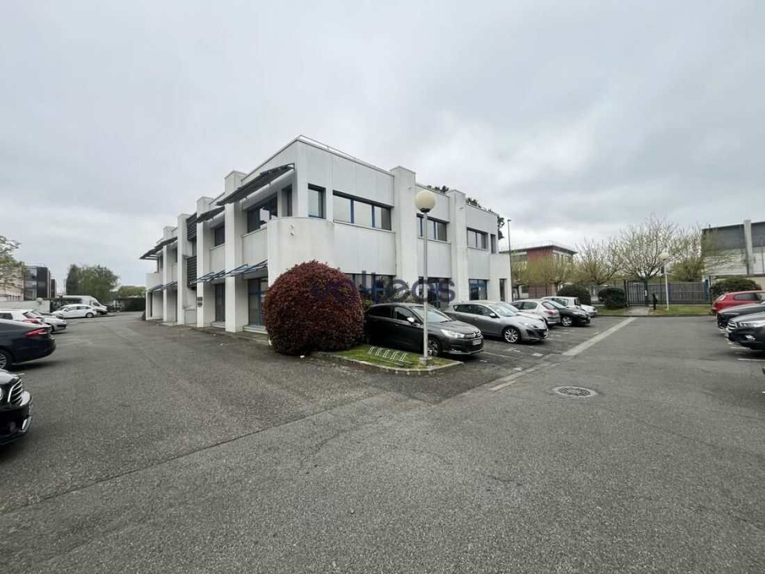 Photo 1 – location bureaux	TOULOUSE (31100)
