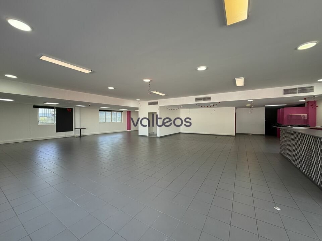 Photo 5 – location locaux commerciaux	SAINT-ORENS-DE-GAMEVILLE (31650)