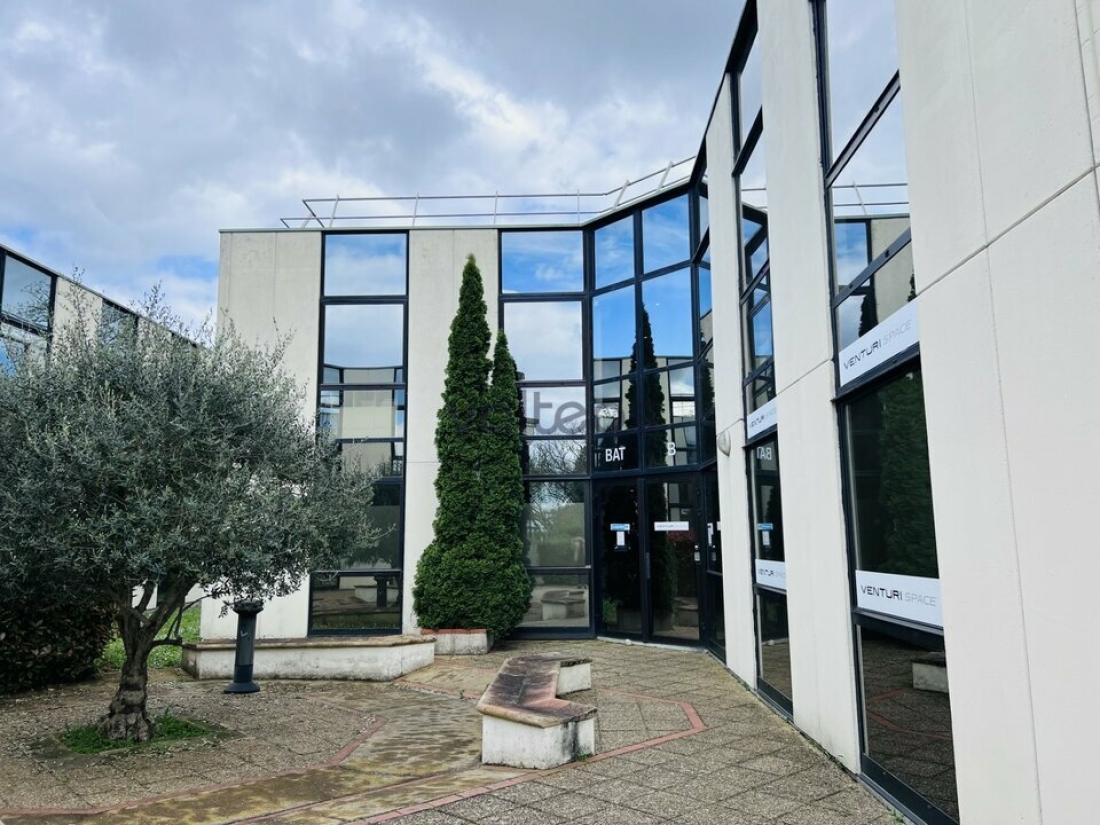Photo 8 – location bureaux	RAMONVILLE SAINT AGNE (31520)
