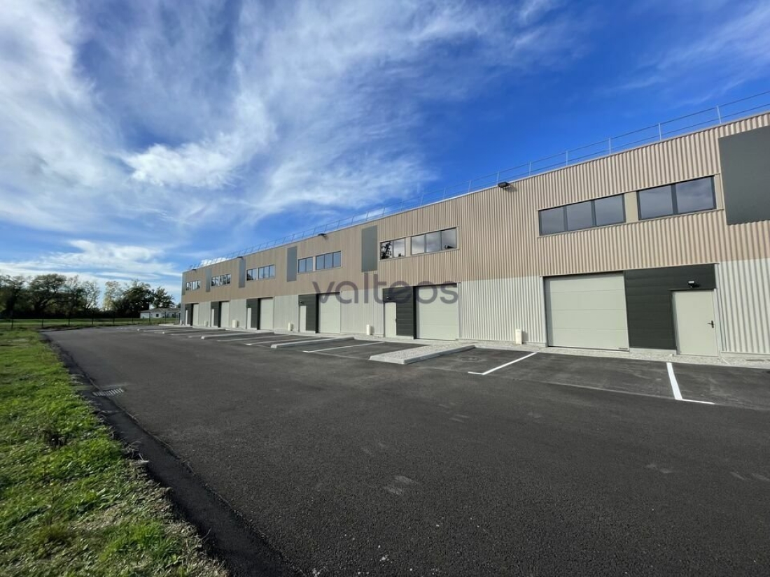 Photo 1 – vente locaux d'activités	MONTAUBAN (82000)