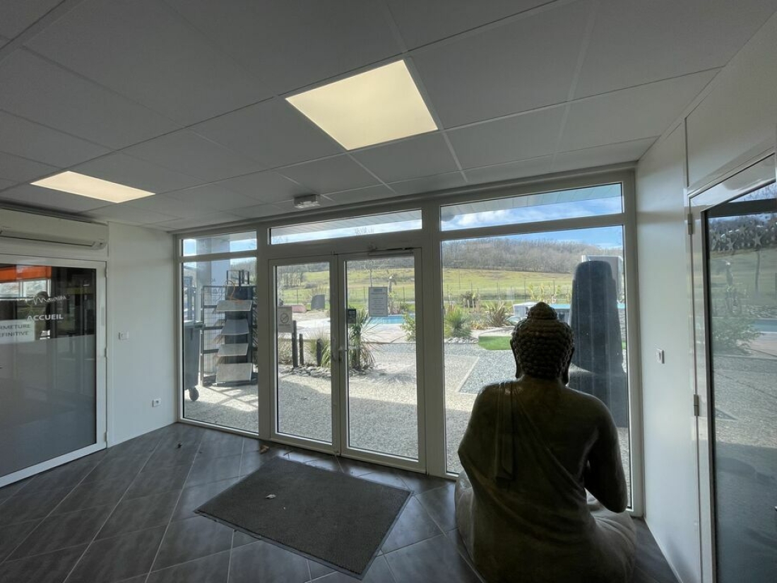 Photo 6 – location locaux commerciaux	LAVAUR (81500)