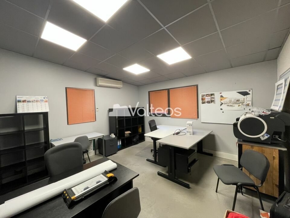 Photo 12 – location locaux d'activités	VERFEIL (31590)