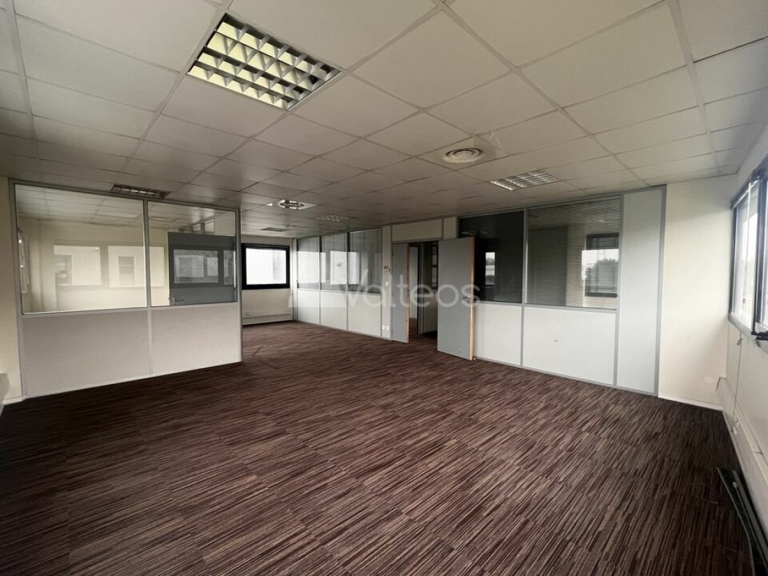 Photo 4 – location locaux d'activités	VILLENEUVE LES BOULOC (31620)