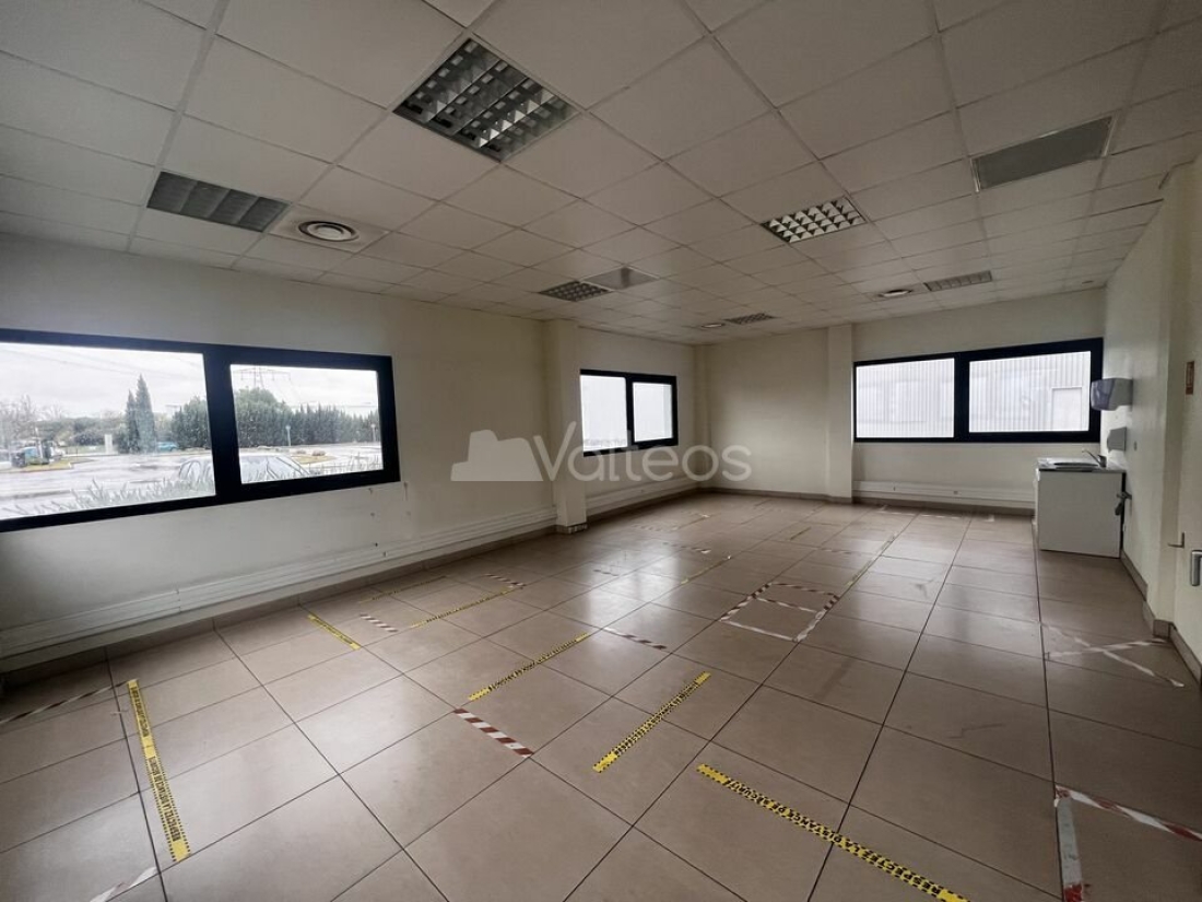 Photo 5 – location locaux d'activités	VILLENEUVE LES BOULOC (31620)