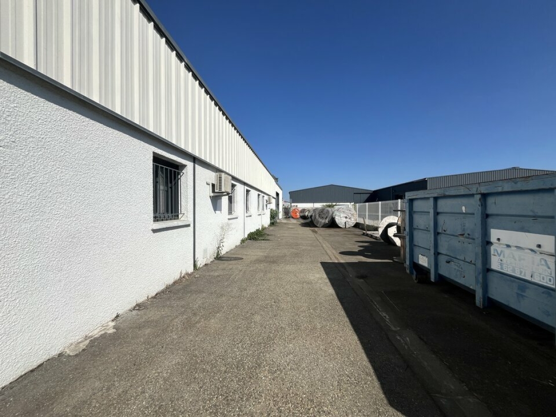 Photo 8 – location locaux d'activités	CUGNAUX (31270)