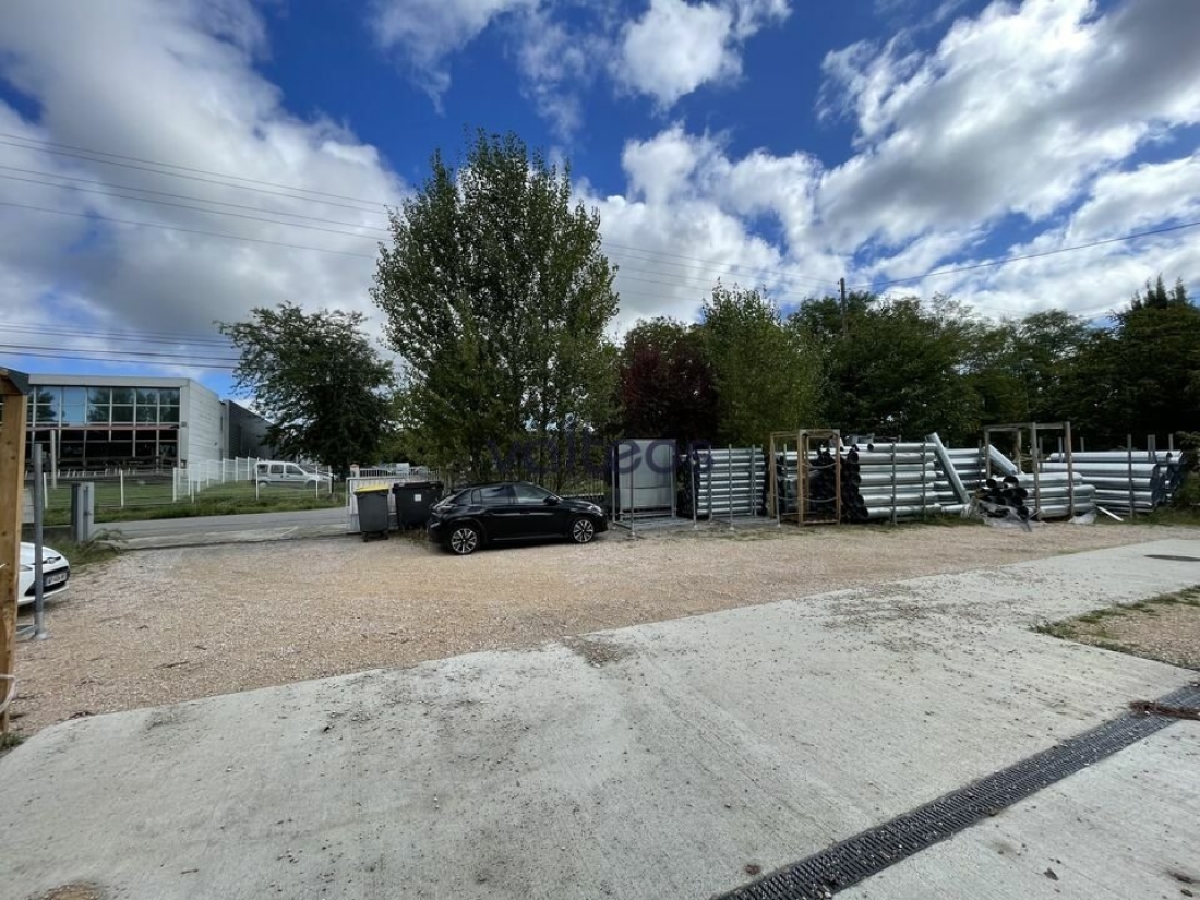 Photo 8 – location locaux d'activités	FLOURENS (31130)