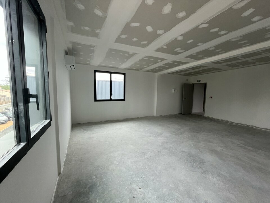 Photo 4 – location locaux d'activités	CUGNAUX (31270)