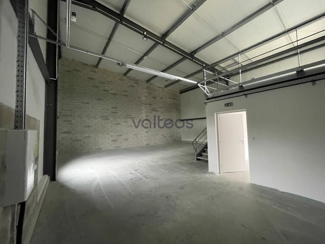 Photo 4 – location locaux d'activités	LABARTHE-SUR-LÈZE (31860)