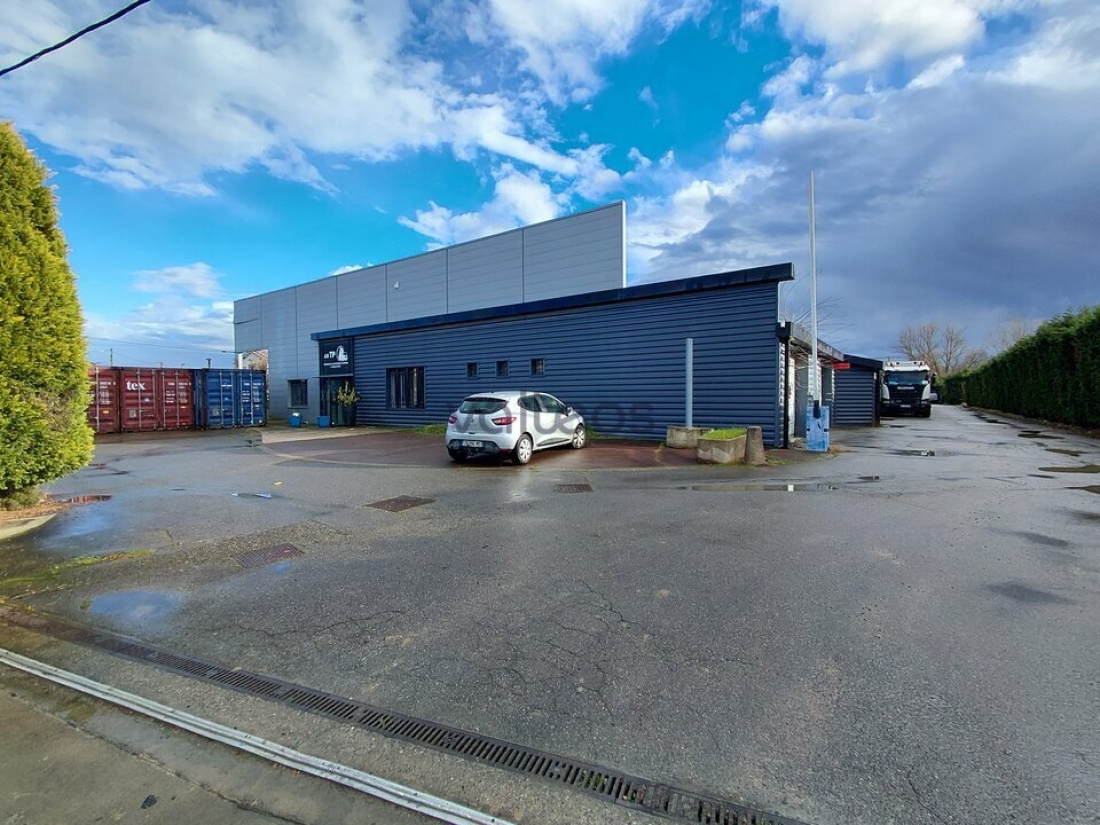 Photo 1 – location locaux d'activités	MURET (31600)