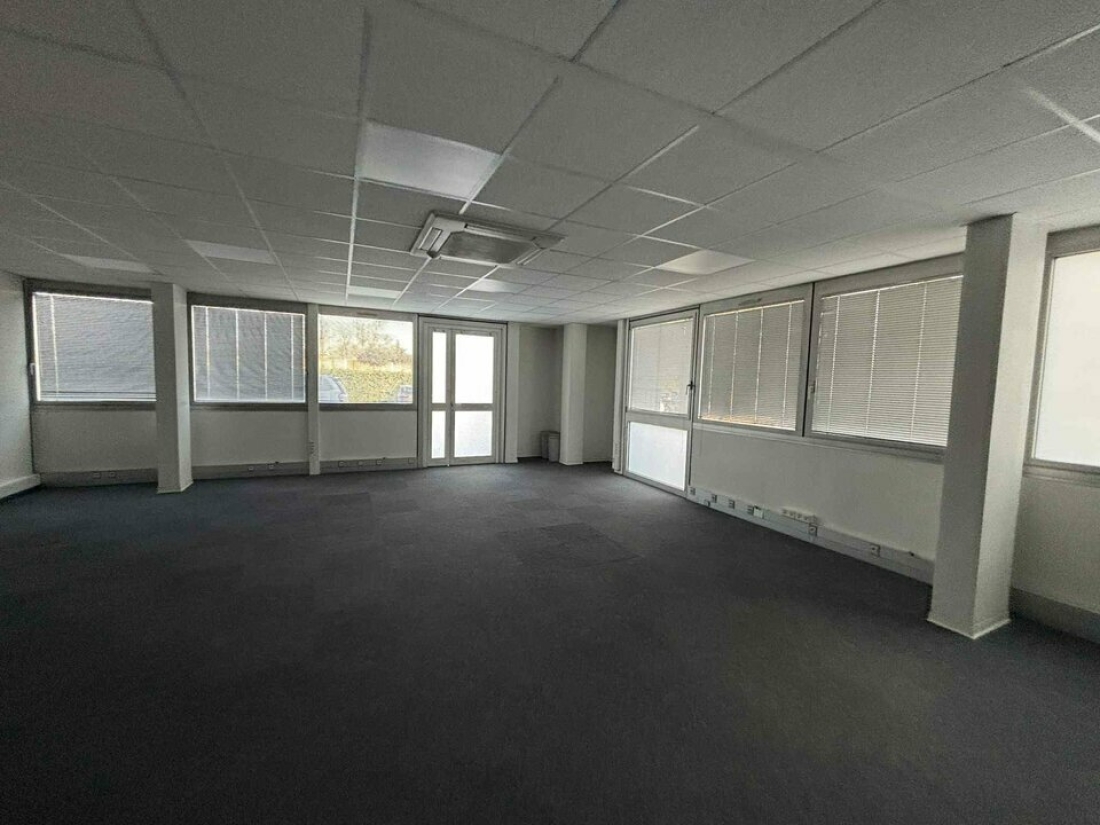 Photo 2 – location bureaux	BLAGNAC (31700)