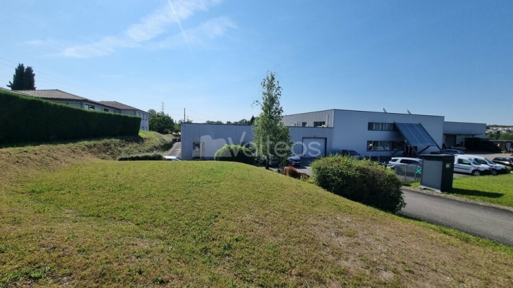 Photo 1 – location locaux d'activités	MONDOUZIL (31850)