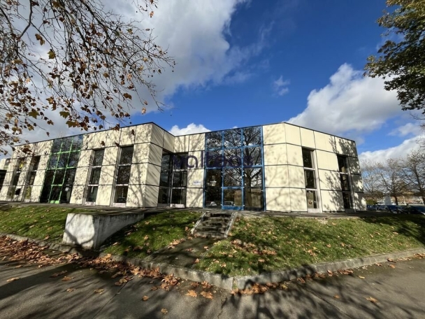 Photo 1 – location bureaux	LABEGE (31670)