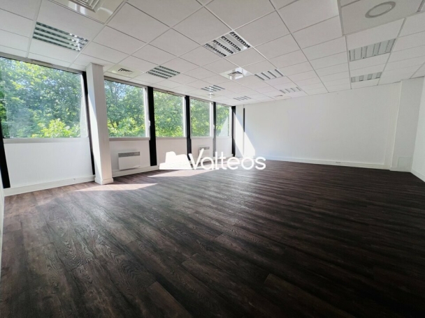Photo 1 – location bureaux	LABEGE (31670)