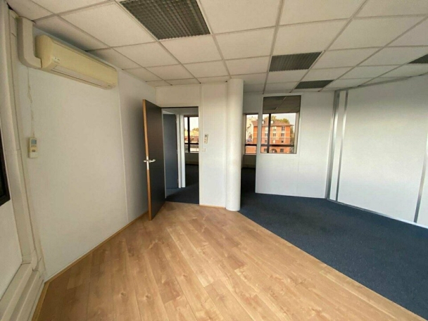 Photo 1 – location bureaux	TOULOUSE (31300)